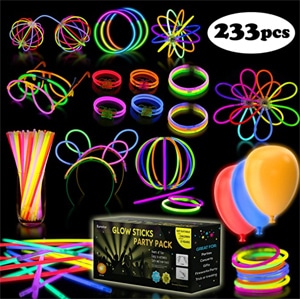 iGlow Glow Sticks Bulk Party Pack